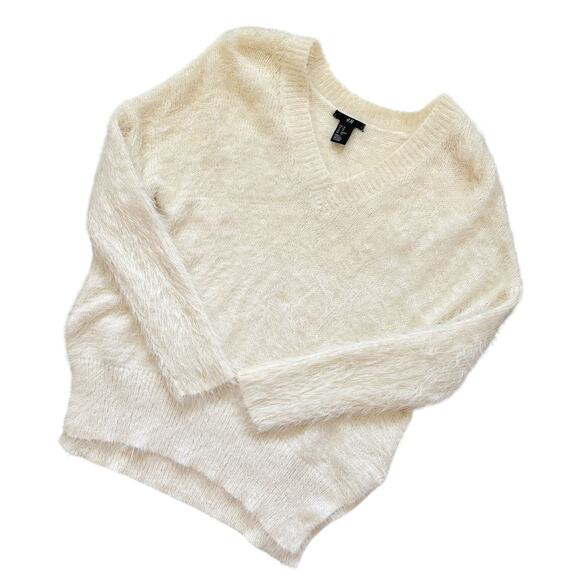 H&M Fuzzy Cream V Neck Soft Furry Sweater - Picture 1 of 6